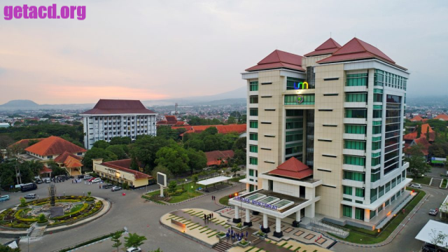 Universitas Negeri Di Indonesia yang Paling Banyak Diminati Mahasiswa Baru Tahun 2025