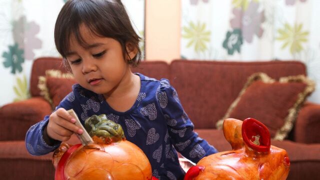 Cara Ajarkan Anak Menabung: Tips Literasi Keuangan Praktis